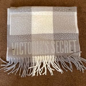 NWT. Victoria Secret soft knit scarf with rhinestones.